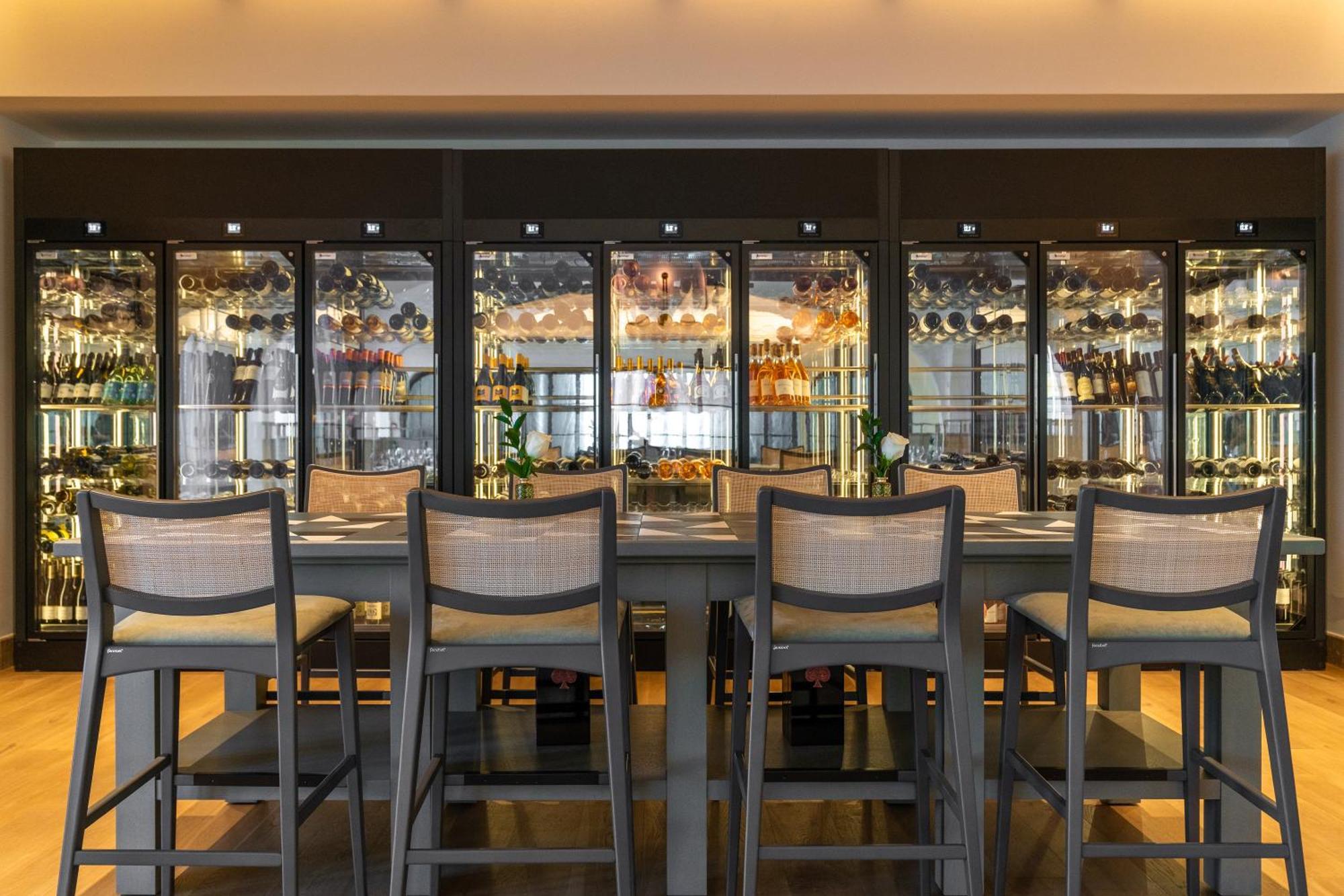 City Of Dreams Mediterranean - Integrated Resort, Casino & Entertainment Limassol Luaran gambar The bar at the restaurant