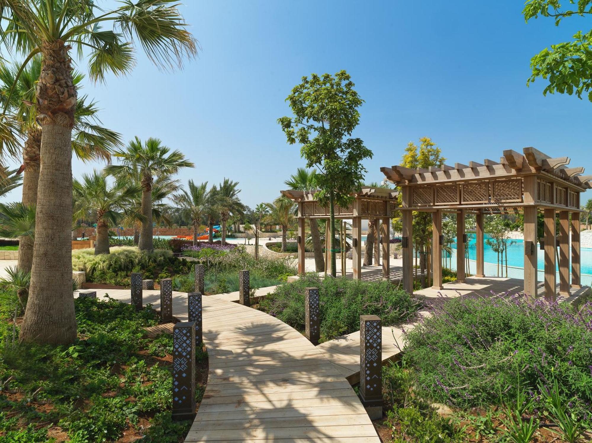 City Of Dreams Mediterranean - Integrated Resort, Casino & Entertainment Limassol Luaran gambar The Village